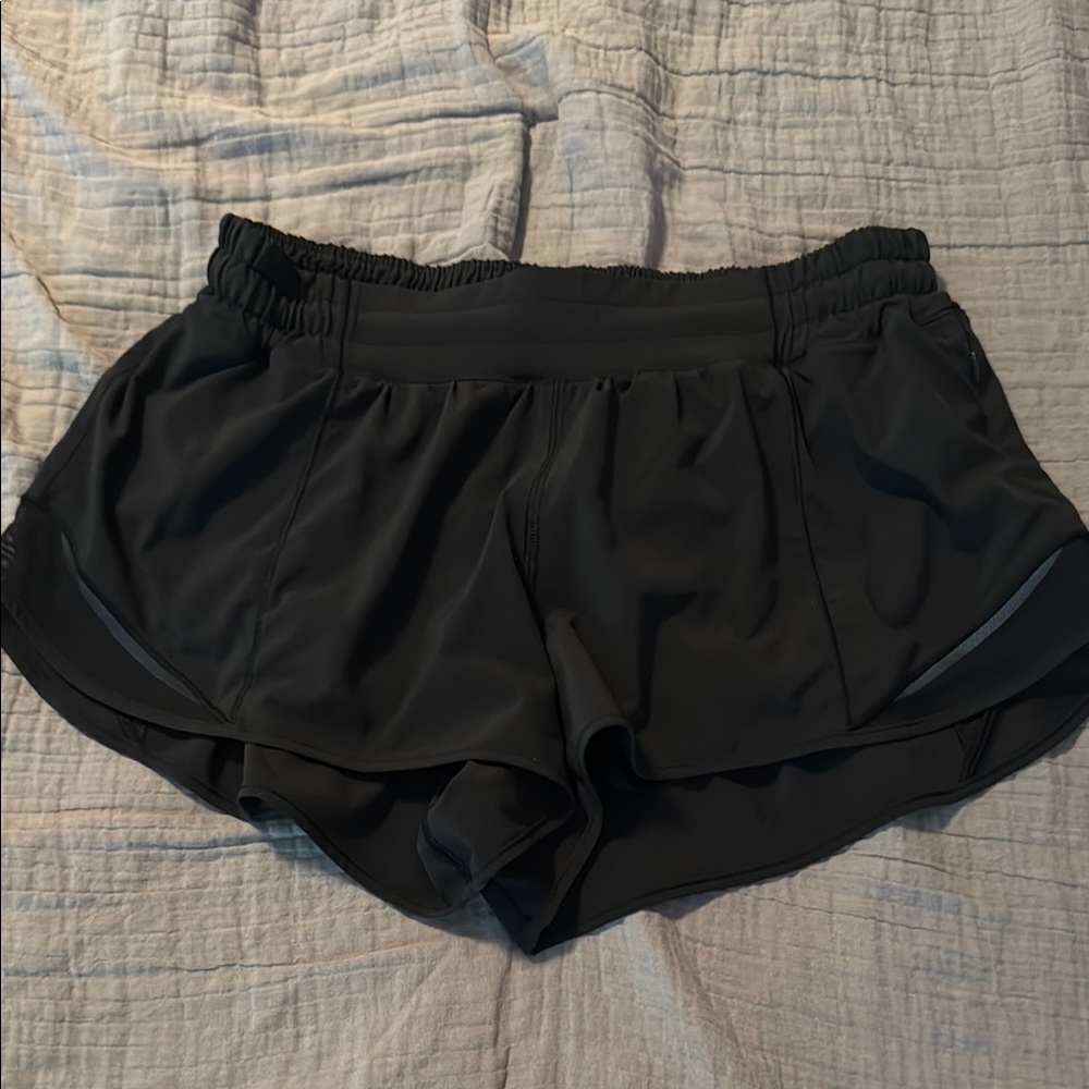 Lululemon Athletica Black Athletic Shorts Lightweight Moisture-Wicking